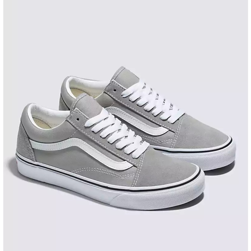 Vans - Old Skool Shoe - Size 7 Womens - Grey